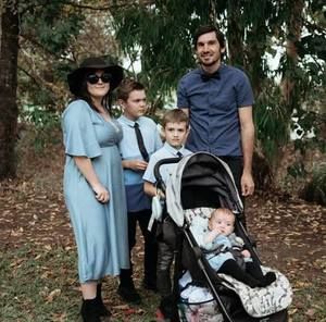 Meet your Posher, Ashleigh-rose